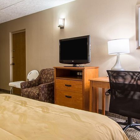 Greenridge Hotel Wickliffe Luaran gambar
