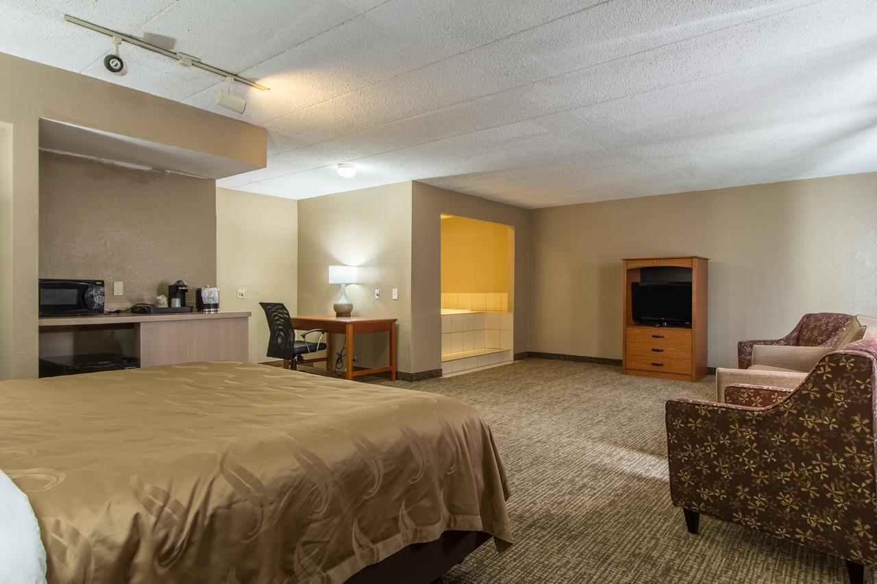 Greenridge Hotel Wickliffe Luaran gambar