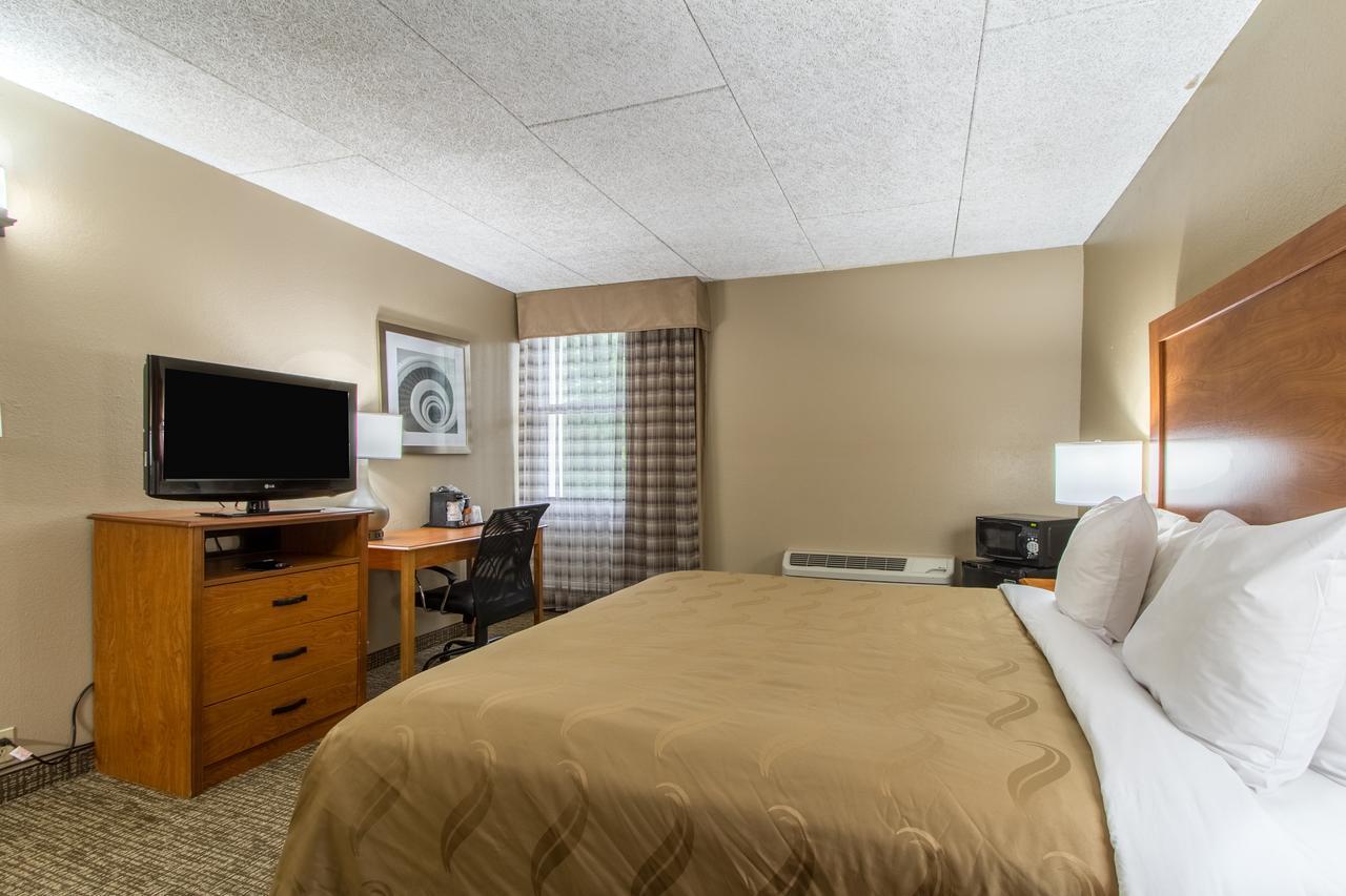 Greenridge Hotel Wickliffe Luaran gambar