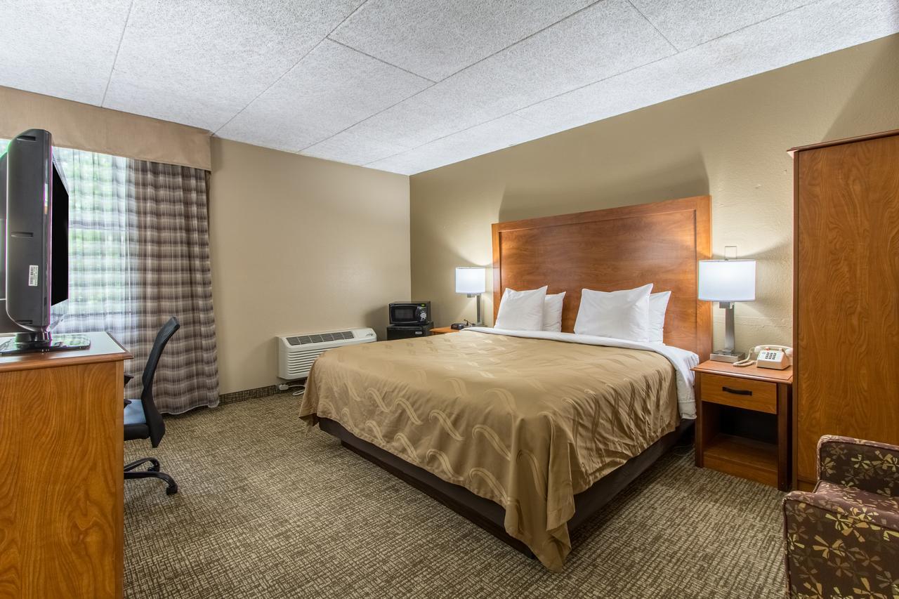 Greenridge Hotel Wickliffe Luaran gambar
